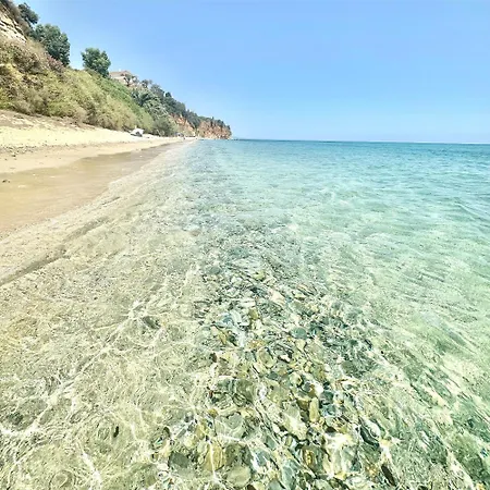 Vakantiehuis Elaias Thea Sea View *