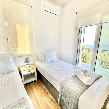 Elaias Thea Sea View בית נופש